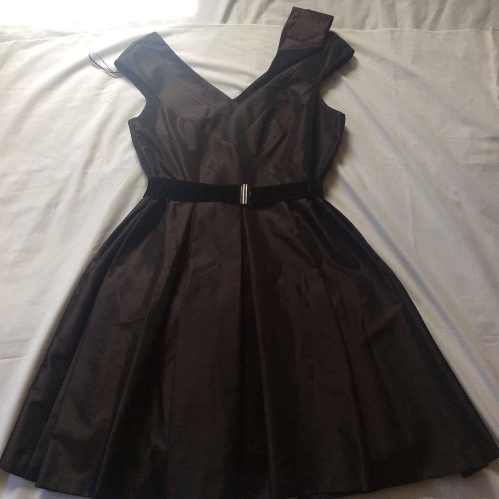 Jessica Simpson Gown